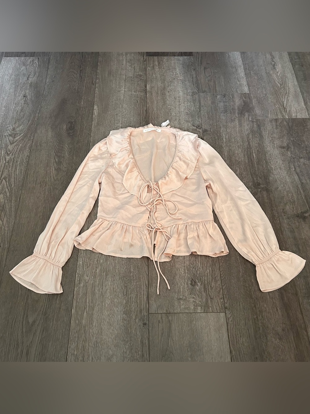 NWT Altar’d State Ruffle Flare Tie Front Blouse Size Small